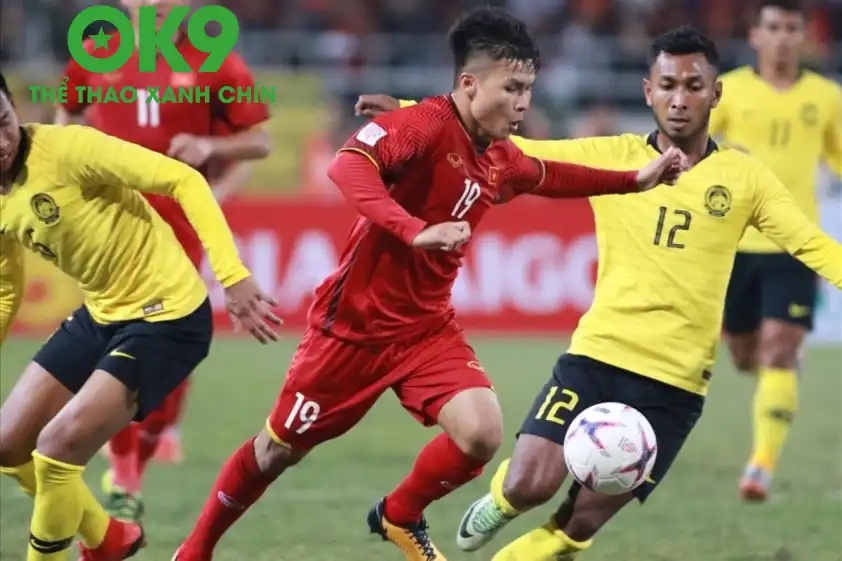 ĐT Việt Nam quyết phá dớp trước Malaysia tại bán kết AFF Cup. ĐT Việt Nam quyết phá dớp trước Malaysia tại bán kết AFF Cup.
